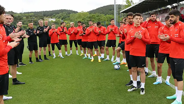 A Milli Futbol Takımı, Letonya maçı hazırlıklarını sürdürdü