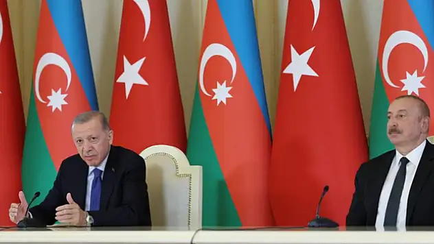 Cumhurbaşkanı Erdoğan: '30 yıldır Minsk Üçlüsü buraları oyaladı ve adım attırmadılar'