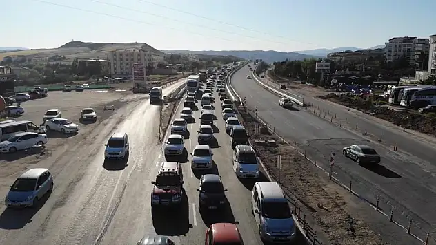 Motosiklet ambulanslar 43 ilin geçiş güzergahında: Bayramda hayat kurtarıcı görev üstleniyorlar