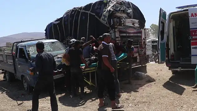 Rusya, Suriye'de sebze pazarını hedef aldı: 9 ölü