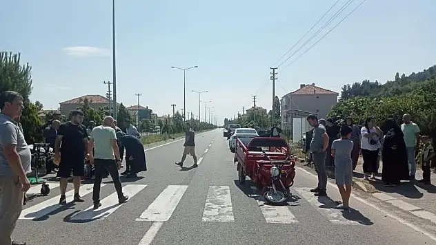 Hafif ticari araç ile elektrikli bisiklet çarpıştı: 1 yaralı