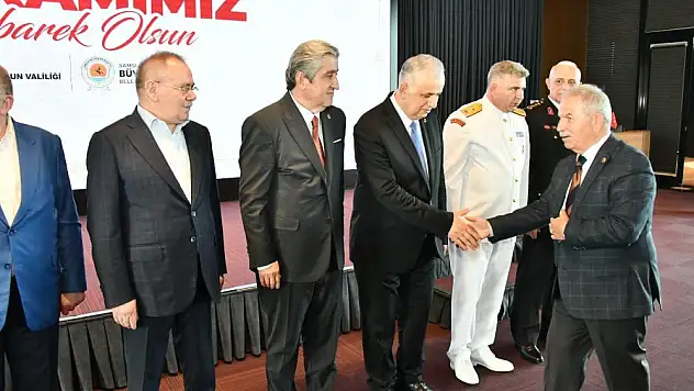 Samsun protokolü bayramlaştı