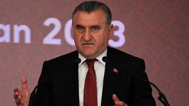 Bakan Bak'tan Avrupa Oyunları'nda madalya kazanan sporculara tebrik mesajı