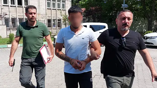 Bekçilere pompalı tüfek çeken genç tutuklandı