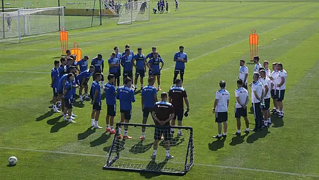 Trabzonspor, Slovenya'da hazırlıklarını sürdürüyor