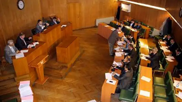 Büyükşehir belediyesi meclis toplantısı