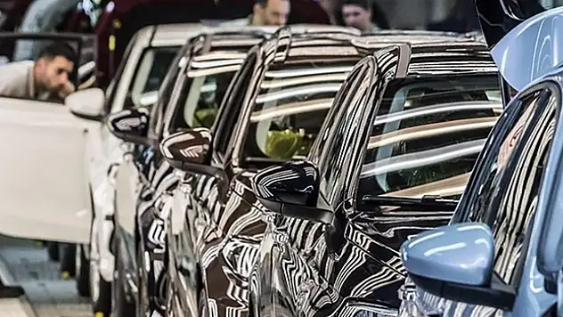 Türkiye'den 6 ayda 5,4 milyar dolarlık binek otomobil ihracatı yapıldı