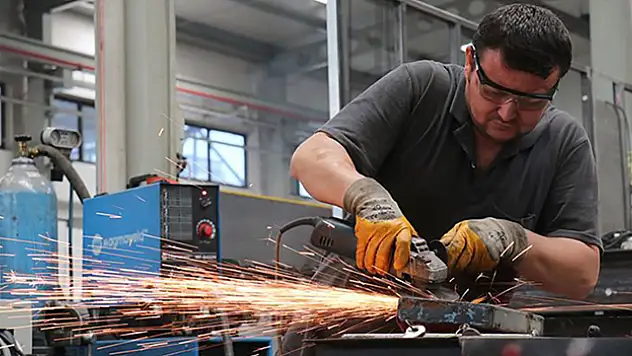 Seçim belirsizliklerinin azalması Türkiye'yi işe alım beklentilerde üst sıraya taşıdı