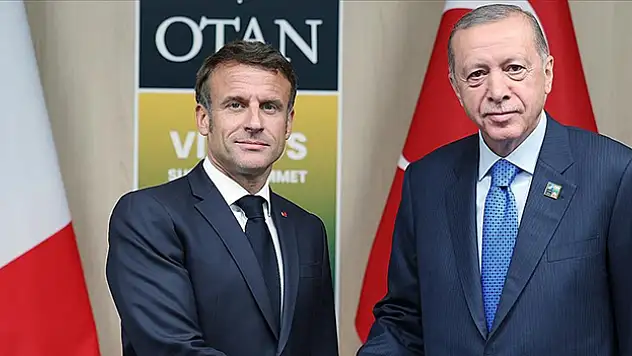 Cumhurbaşkanı Erdoğan, Fransa Cumhurbaşkanı Macron ile bir araya geldi