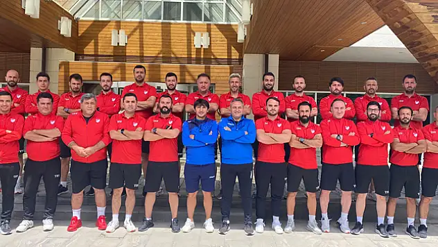 TFF'nin antrenör eğitim programları Erzurum'da sürüyor