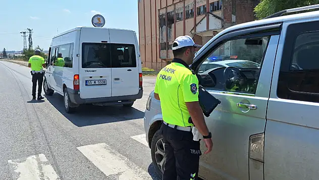 Samsun'da trafik ekipleri denetim gerçekleştirdi