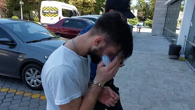 Arkadaşının cep telefonunu gasp ettiği iddiasıyla tutuklandı