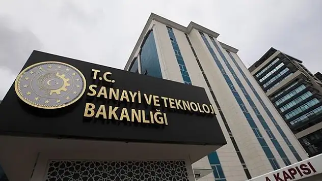 Sanayi ve Teknoloji Bakanlığı üniversite tercihi yapacak gençler için 'rehber' hazırladı