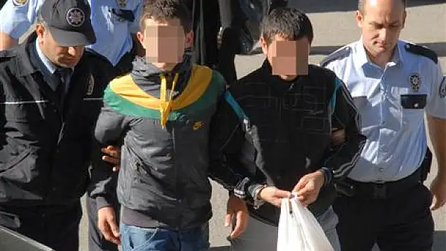 Eşine laf atanı hastanelik etti