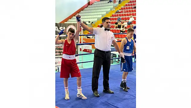 Canikli sporcuların başarısı