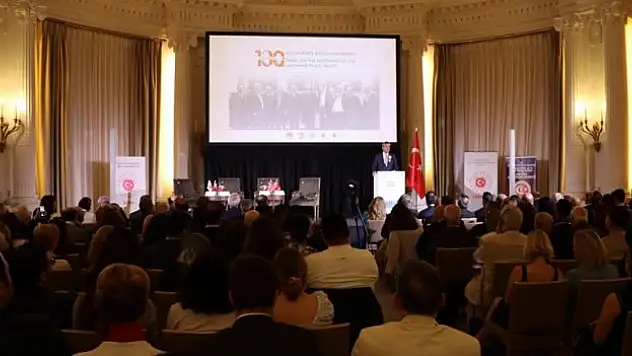 İsviçre'de '100. Yılında Lozan Barış Antlaşması Paneli' düzenlendi