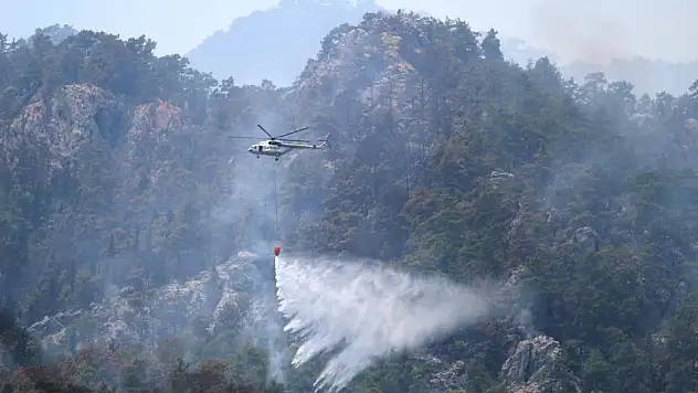 Antalya Kemer'deki orman yangını 4. gününde devam ediyor