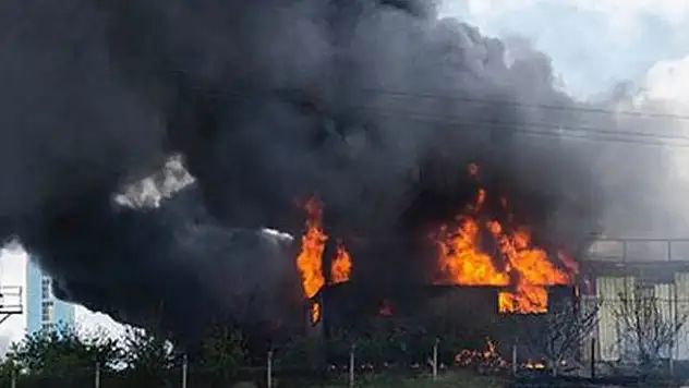 Başkentte fabrika yangını