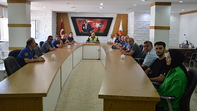 Jandarmadan Havza'da paydaş kurumlara trafik eğitimi