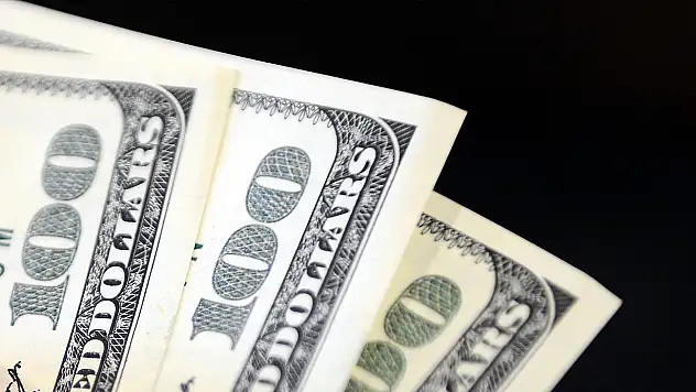 Serbest piyasada döviz fiyatları! Dolar ve euro güne nasıl başladı?