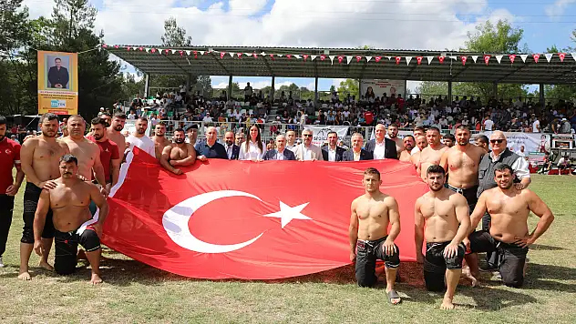 Başkan Sarıcaoğlu: 'Bir festivalden daha yüzümüzün akıyla çıktık'