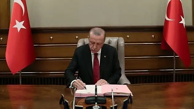 Cumhurbaşkanı Erdoğan 20 üniversiteye rektör atadı