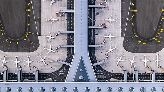 İstanbul Havalimanı yılın ilk yarısında Avrupa kargo trafiğinde birinci oldu