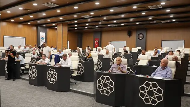 Başkan Demirtaş: '300 köpeğin öldürülmesi iddiası müfettiş teftişinde'