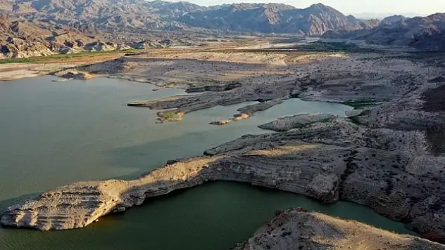 ABD'de 40 milyon nüfusu besleyen Colorado Nehri'nin suyu son 20 yılda yüzde 10 azaldı