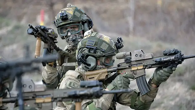 MSB: 'Irak ve Suriye'nin kuzeyi dahil son bir haftada 50 terörist etkisiz hale getirilmiştir'