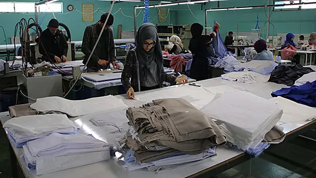 İşçinin hakkını zamanında ödemeyen patrona şok