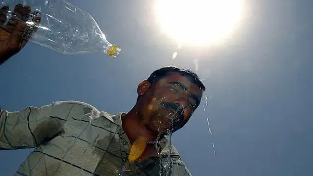 Eyyam-ı Bahur sıcakları vatandaşları etkisine almaya devam ediyor