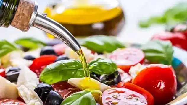 Artan sıcaklarda beslenmeye dikkat