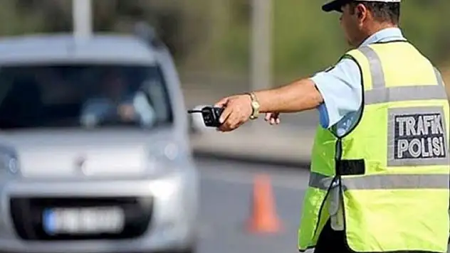 Samsun'da drift yapan sürücüye 20 bin 342 lira para cezası