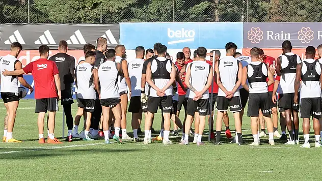 Beşiktaş'ın Neftçi maçı kamp kadrosu belli oldu