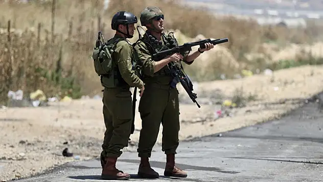 İsrail askerleri işgal altındaki Batı Şeria'da Filistinli bir genci öldürdü