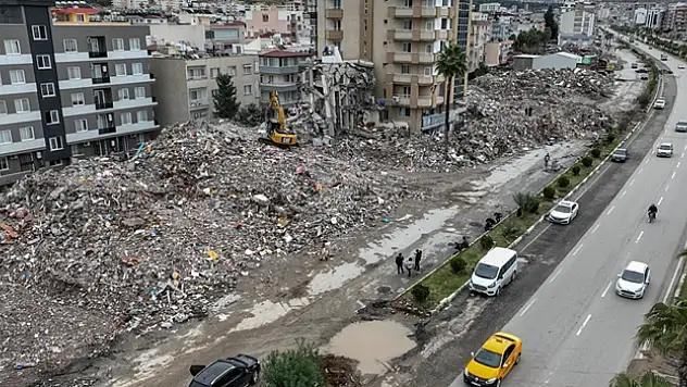 Deprem bölgesinde elektrik ve gaz borçlarının silinmesi için başvuru süresi uzatıldı