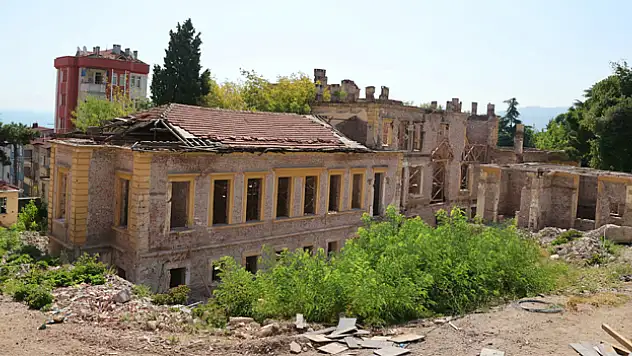 2. Abdülhamid'in Samsun'a kazandırdığı yapı yeniden ayağa kaldırılıyor