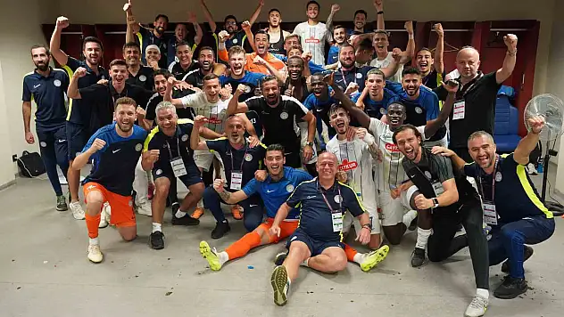 Çaykur Rizespor'dan galibiyet pozu