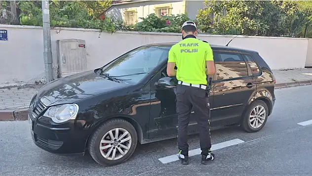 Trafik ekiplerinden 'kırmızı ışık' denetimi