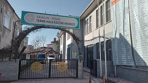 Terme DYK'de eğitim gören öğrencilerden 126'sı üniversitelere yerleşti