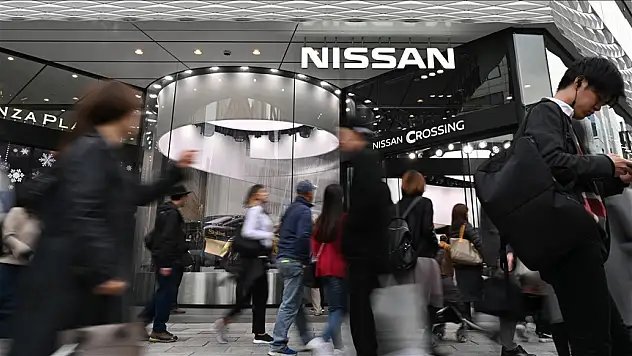 ABD Ticaret Bakanı Raimondo'dan 'Çin, yatırım yapılamaz hale gelebilir' uyarısı