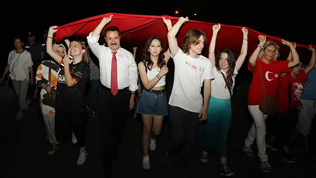 Başkan Deveci: 'Bu ülke kolay kazanılmadı'