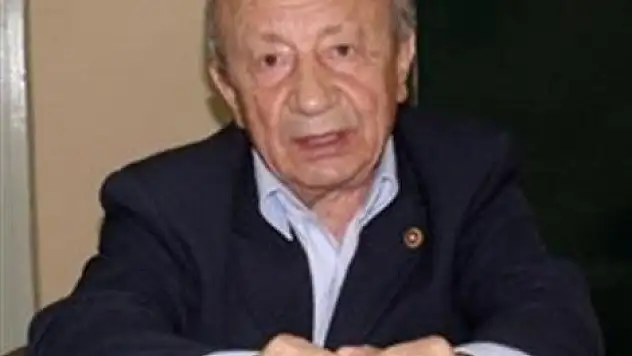 İki ova neredeyse birleşecek