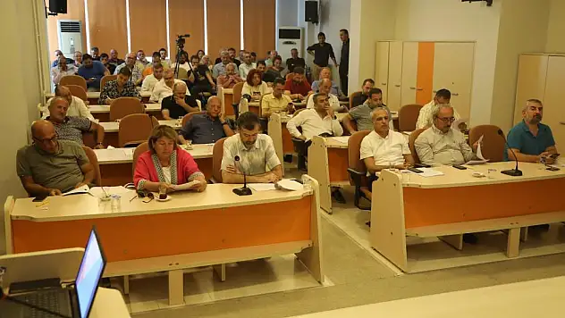 Atakum'da 'ek bütçe' maddesi komisyona havale edildi