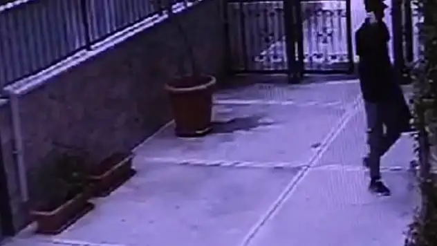 Yaşlı kadını 'Adın FETÖ'nün Ayfer ablası olarak karışmış' deyip 3 buçuk milyon lira dolandırdılar