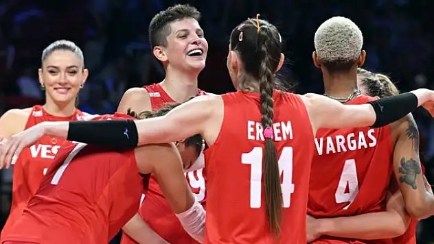 Filenin Sultanları'ndan 5 isim Avrupa Şampiyonası'nın 'Rüya Takım'ında yer aldı