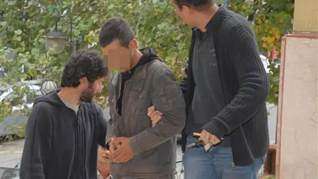 Uyuşturucu suçundan aranan genç yakalandı