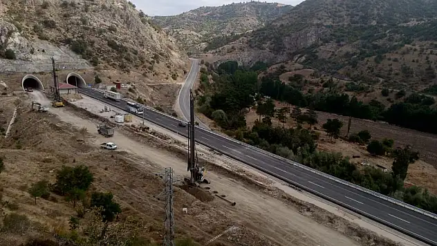 Boğaziçi Viyadüğü'ndeki çalışma 2024'te bitecek