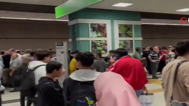 Bağcılar - Yenikapı metro hattında arıza: Yüzlerce yolcu uzun süre bekledi